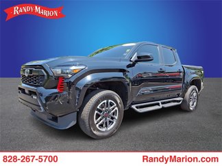 Used 2024 Toyota Tacoma TRD Sport image 1
