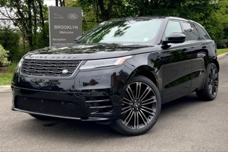 New 2026 Land Rover Range Rover Velar Dynamic SE image 1