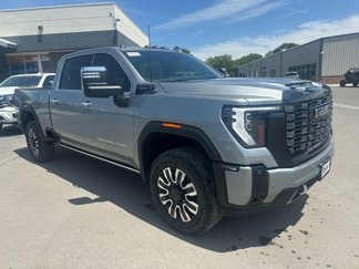 New 2025 GMC Sierra 3500 Denali Ultimate image 1