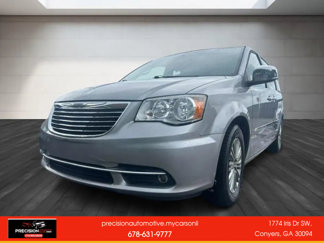 Used 2013 Chrysler Town & Country Touring-L w/ Driver Convenience Group image 1