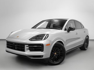 Used 2024 Porsche Cayenne Coupe image 1