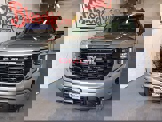 New 2025 GMC Sierra 1500 Elevation image 1