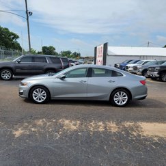 Used 2023 Chevrolet Malibu LT image 1