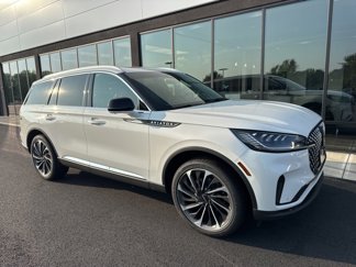New 2025 Lincoln Aviator Reserve image 1