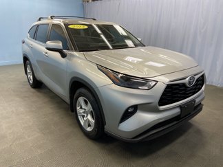 Used 2023 Toyota Highlander AWD image 1