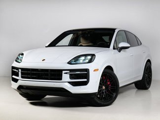 New 2025 Porsche Cayenne S image 1