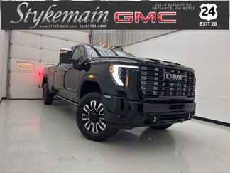 New 2025 GMC Sierra 3500 Denali Ultimate image 1