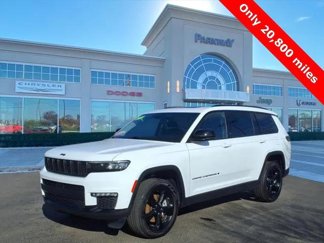 Certified 2023 Jeep Grand Cherokee L Limited w/ Black Appearance Package image 1
