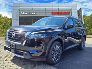 New 2025 Nissan Pathfinder SL w/ SL Premium Package image 1