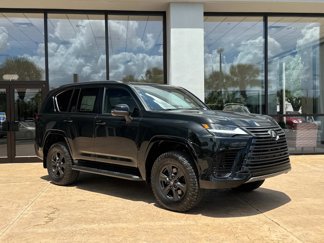 New 2025 Lexus LX 700h Overtrail image 1