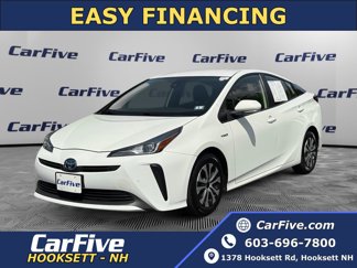 Used 2022 Toyota Prius L Eco image 1