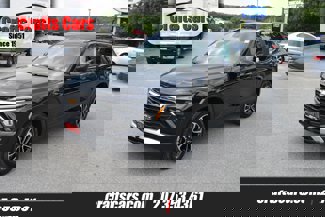 Used 2024 Chevrolet TrailBlazer LT w/ Convenience Package image 1