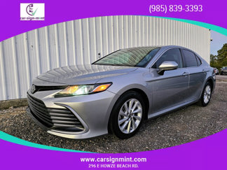Used 2021 Toyota Camry LE w/ Carpet Mat Package (TMS) image 1