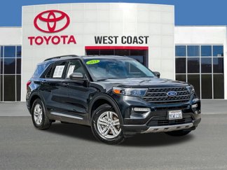 Used 2023 Ford Explorer XLT w/ Equipment Group 202A image 1