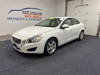 Used 2013 Volvo S60 T5 image 1
