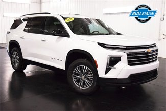 New 2025 Chevrolet Traverse LT w/ Driver Confidence Package image 1
