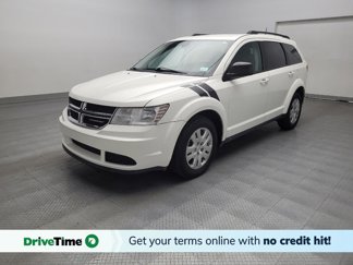 Used 2020 Dodge Journey SE w/ SE Popular Equipment Group image 1