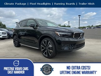 New 2025 Volvo XC40 B5 Plus w/ Protection Package Premier image 1