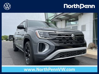 New 2025 Volkswagen Atlas Peak Edition SE image 1