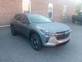 New 2025 Chevrolet Trax RS image 1