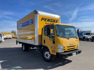 Used 2021 Isuzu NPR image 1