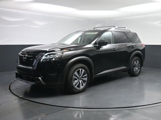 New 2025 Nissan Pathfinder SL image 1