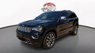 Used 2017 Jeep Grand Cherokee Overland w/ Jeep Active Safety Group image 1