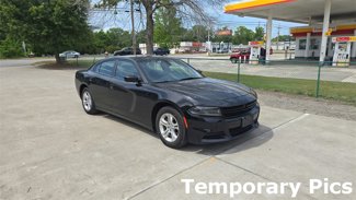 Used 2022 Dodge Charger SXT image 1