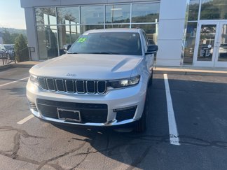 New 2025 Jeep Grand Cherokee L Limited image 1