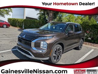 Used 2022 Mitsubishi Outlander SEL image 1