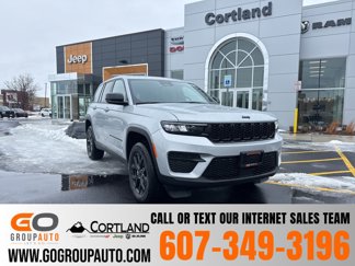 New 2025 Jeep Grand Cherokee Altitude image 1