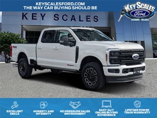New 2025 Ford F350 4x4 Crew Cab Super Duty image 1