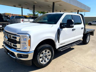 Used 2023 Ford F250 XLT w/ F-250 >10K GVWR Package image 1