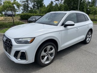 Certified 2025 Audi Q5 2.0T Premium Plus image 1