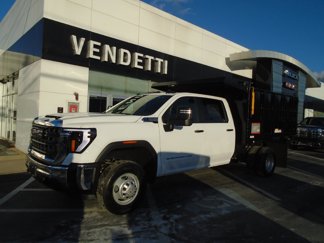 New 2025 GMC Sierra 3500 Pro w/ Convenience Package image 1