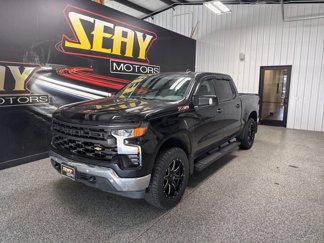Used 2024 Chevrolet Silverado 1500 W/T w/ WT Value Package image 1