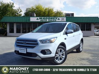 Used 2019 Ford Escape SE image 1