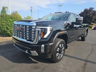 Used 2024 GMC Sierra 2500 Denali w/ Denali Reserve Package image 1