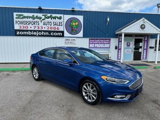 Used 2017 Ford Fusion SE w/ Fusion SE Technology Package image 1