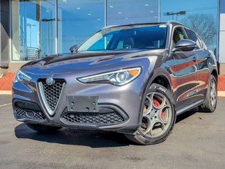 Used 2019 Alfa Romeo Stelvio Ti image 1