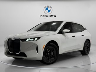 New 2026 BMW iX xDrive60 image 1