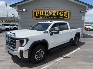 Used 2024 GMC Sierra 3500 SLE image 1
