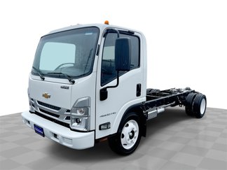 New 2025 Chevrolet Low Cab Forward image 1
