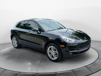Used 2017 Porsche Macan image 1