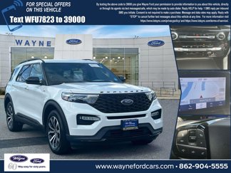 Certified 2022 Ford Explorer ST-Line w/ Class IV Trailer Tow Package image 1