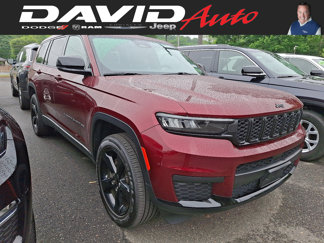 Certified 2023 Jeep Grand Cherokee L Laredo image 1