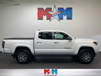 Used 2023 Toyota Tacoma Limited image 1