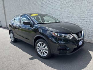 Used 2022 Nissan Rogue Sport S image 1