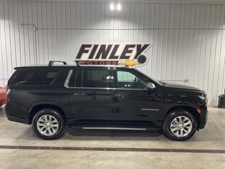 Used 2024 Chevrolet Suburban Premier image 1