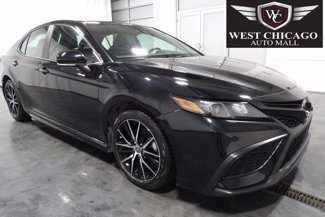 Used 2024 Toyota Camry SE image 1